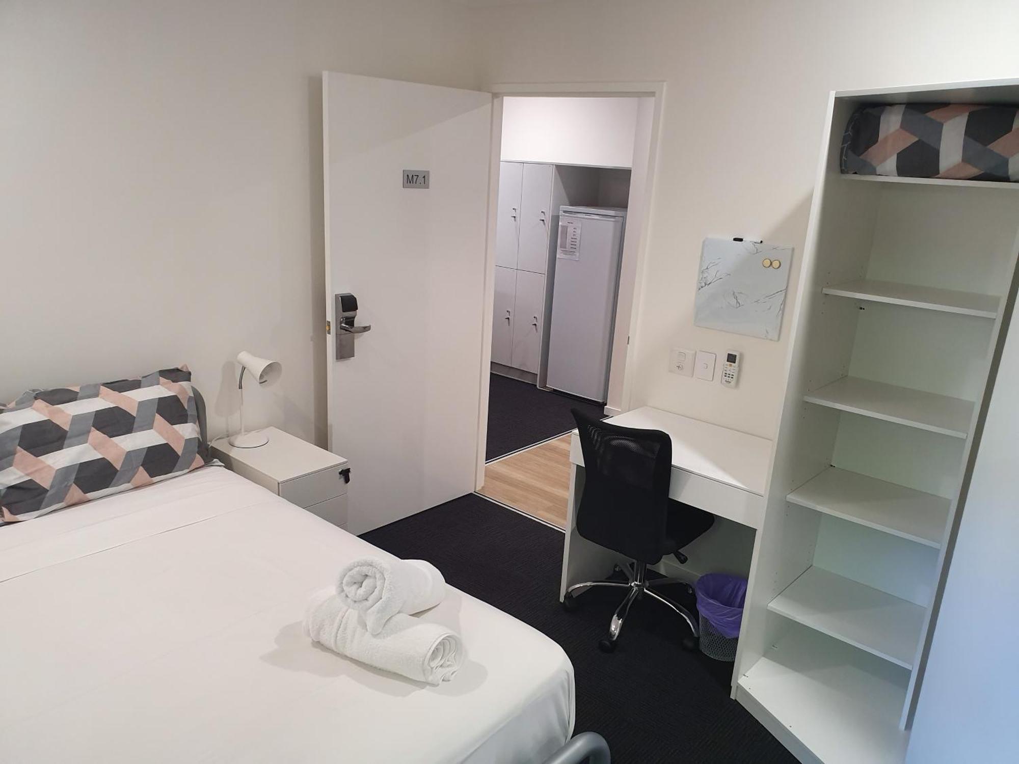 Mihaven Shared Living - Pembroke St Hostel Cairns Exterior photo